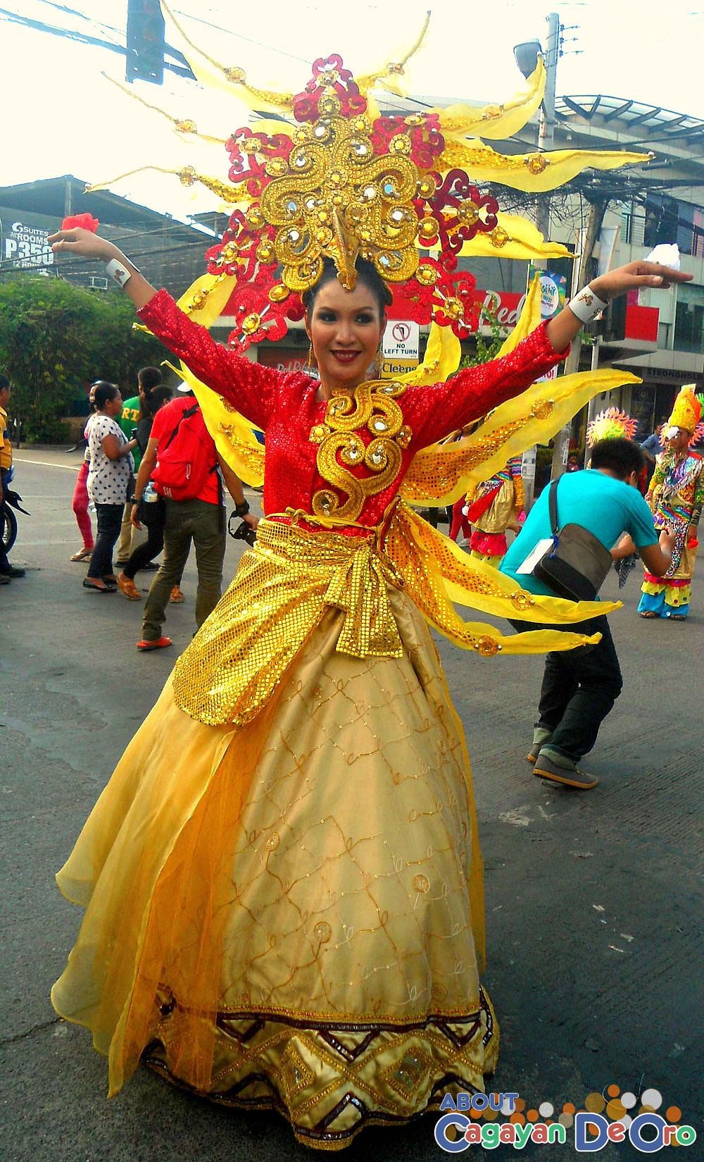 Macasandig National High School Carnival Queen - Cagayan de Oro Carnival Parade 2015