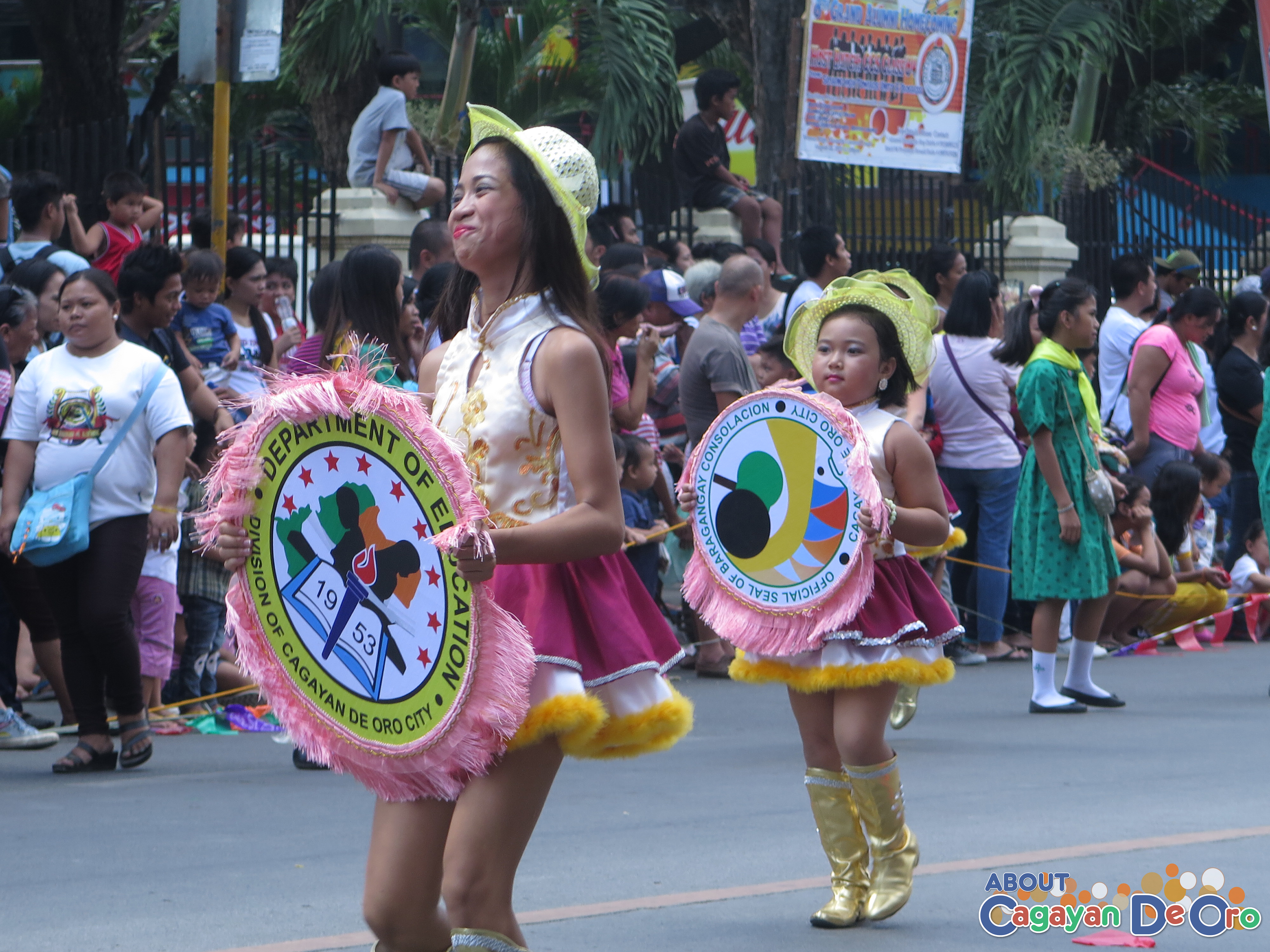 Consolacion Elementary School at Cagayan de Oro The Higalas Parade of Floats and Icons 2015