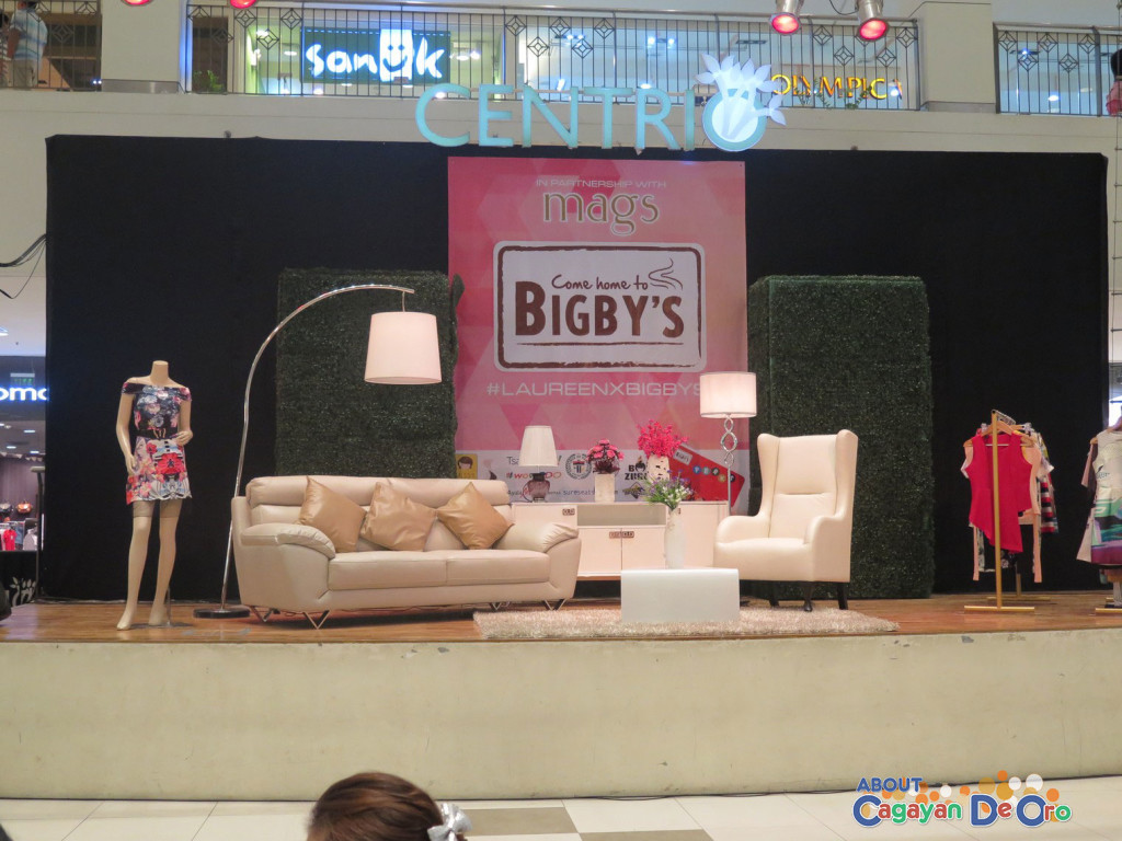 Laureen Uy M & G Stage