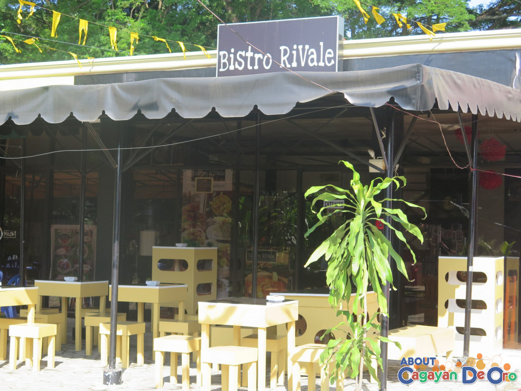 Bistro Rivale front view