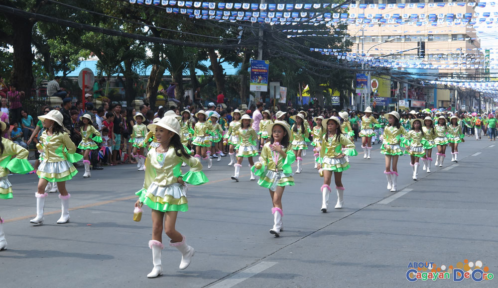 Puerto Elementary School at Cagayan de Oro The Higalas Parade of Floats and Icons 2015