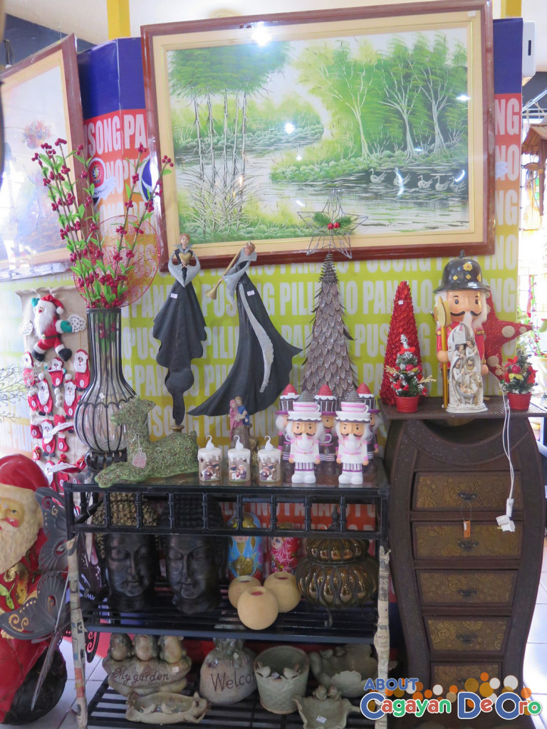 Assorted Decors