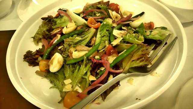 Tuna Flakes Salad