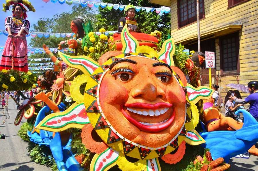 Higalaay Street Parade and Floats