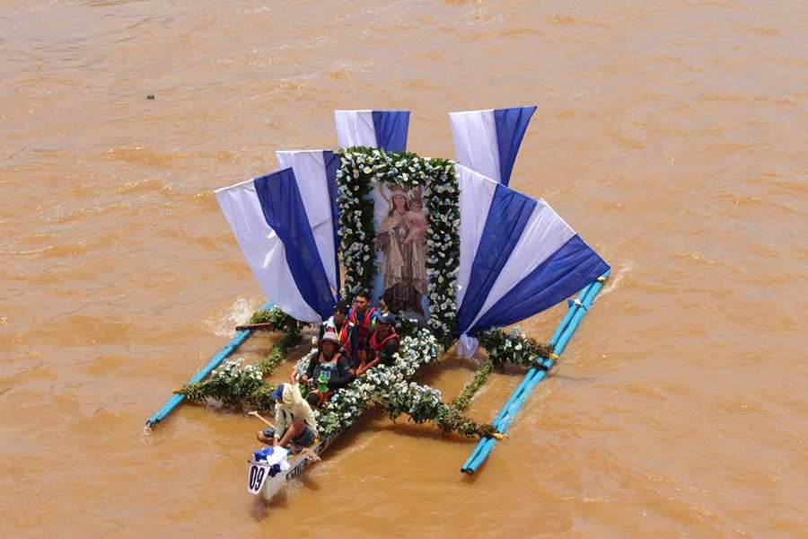 Higalaay Fluvial Procession